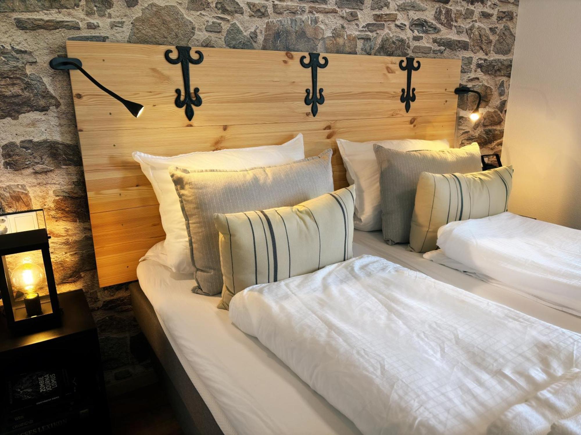 Stilvolles Ferienapartment Am Thermalbad Mit Blick In Die Natur 바트사울가우 외부 사진